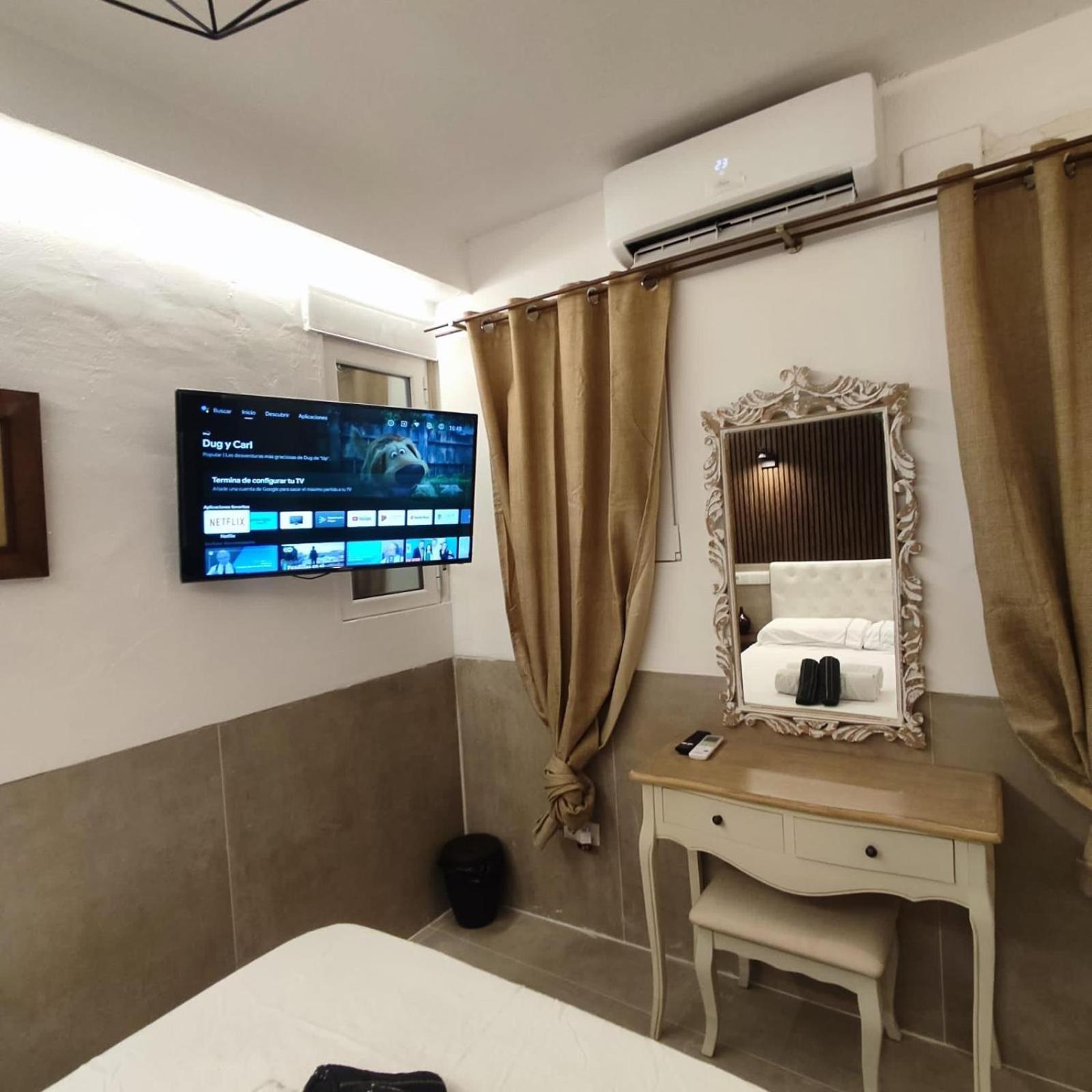 Private Rooms Барселона Екстериор снимка